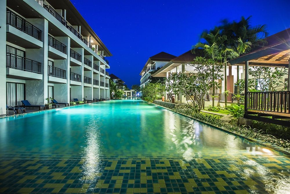 D varee mai khao beach. Mai Khao Beach Пхукет. D Varee mai Khao Beach 4. Таиланд отель  май као. Отели май Кхао Бич три звезды.