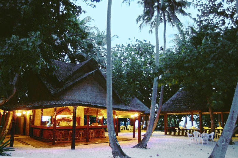 Отель Мальдивы Biyadhoo Island